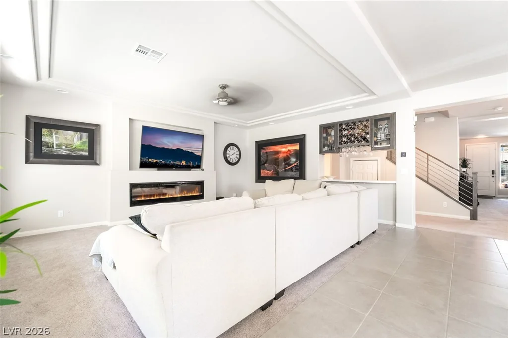 5975 Rockway Glen, Las Vegas, NV 89141