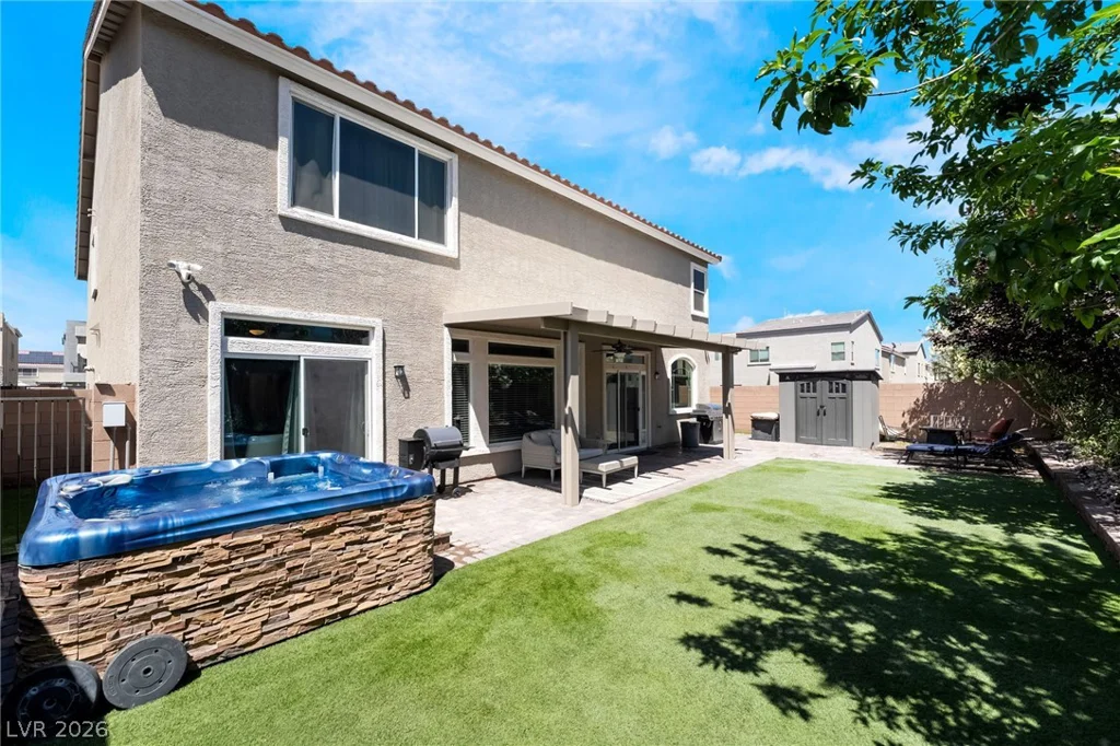 5975 Rockway Glen, Las Vegas, NV 89141
