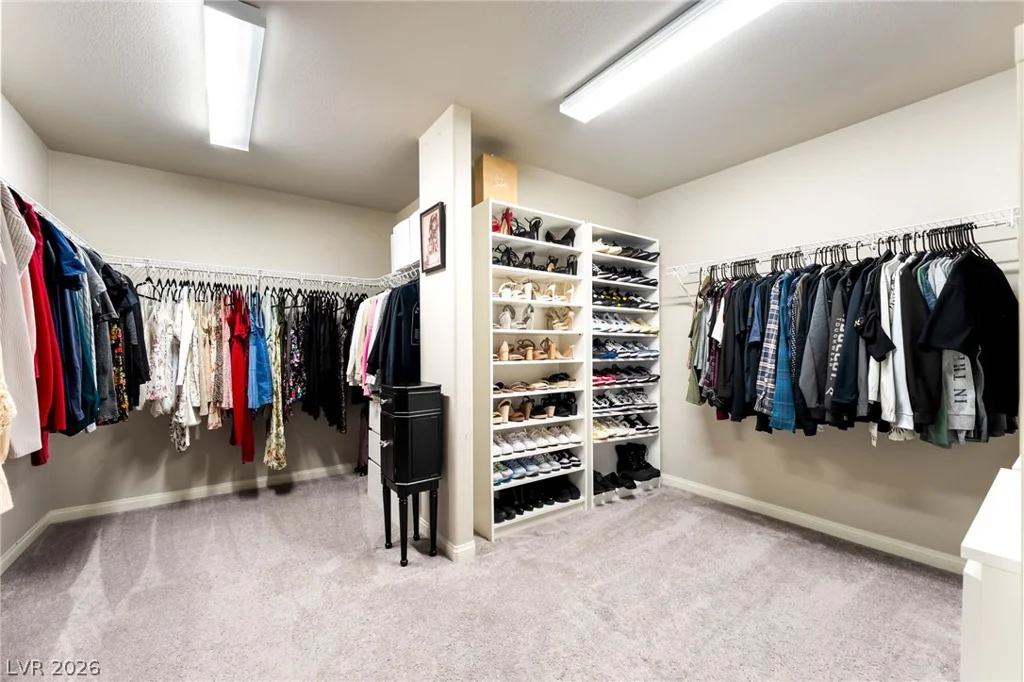 5975 Rockway Glen, Las Vegas, NV 89141