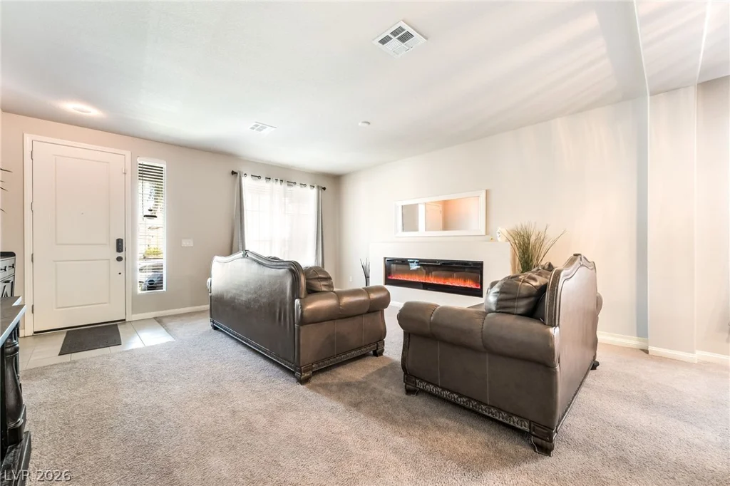 5975 Rockway Glen, Las Vegas, NV 89141