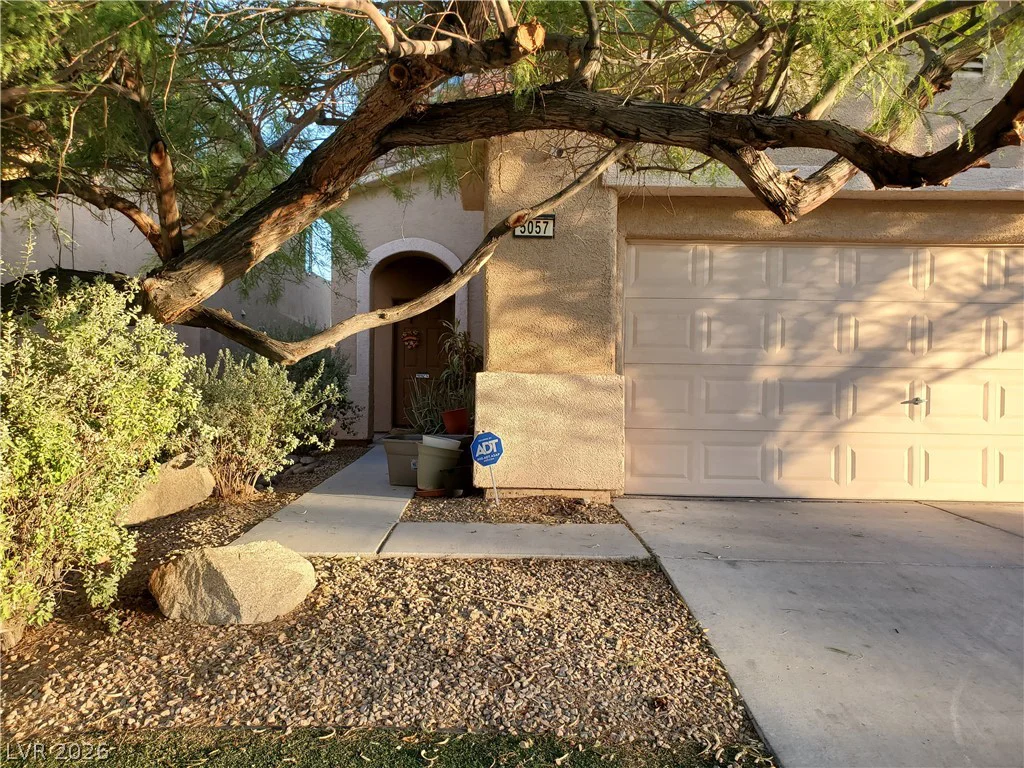 5057 Caprock Canyon, Las Vegas, NV 89139