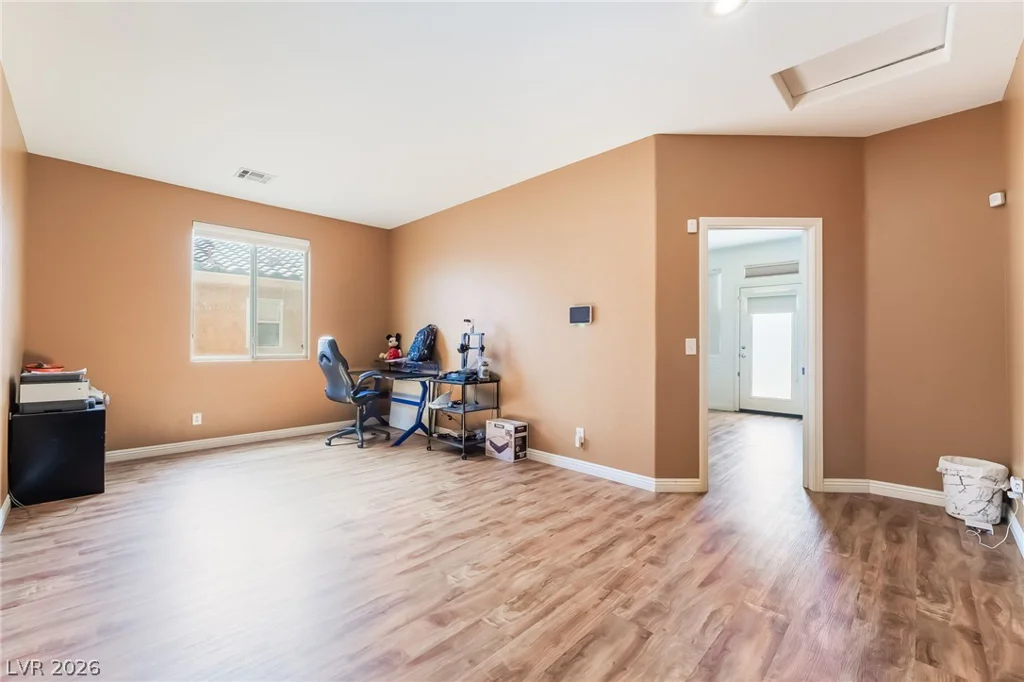 5057 Caprock Canyon, Las Vegas, NV 89139