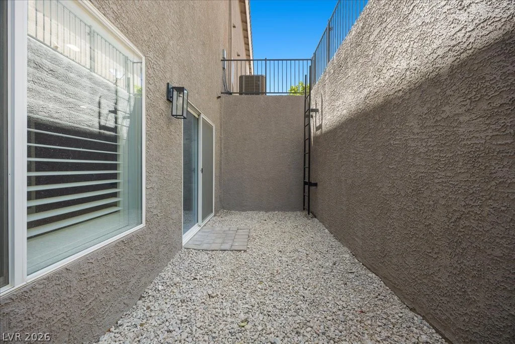 11120 Pentland Downs, Las Vegas, NV 89141