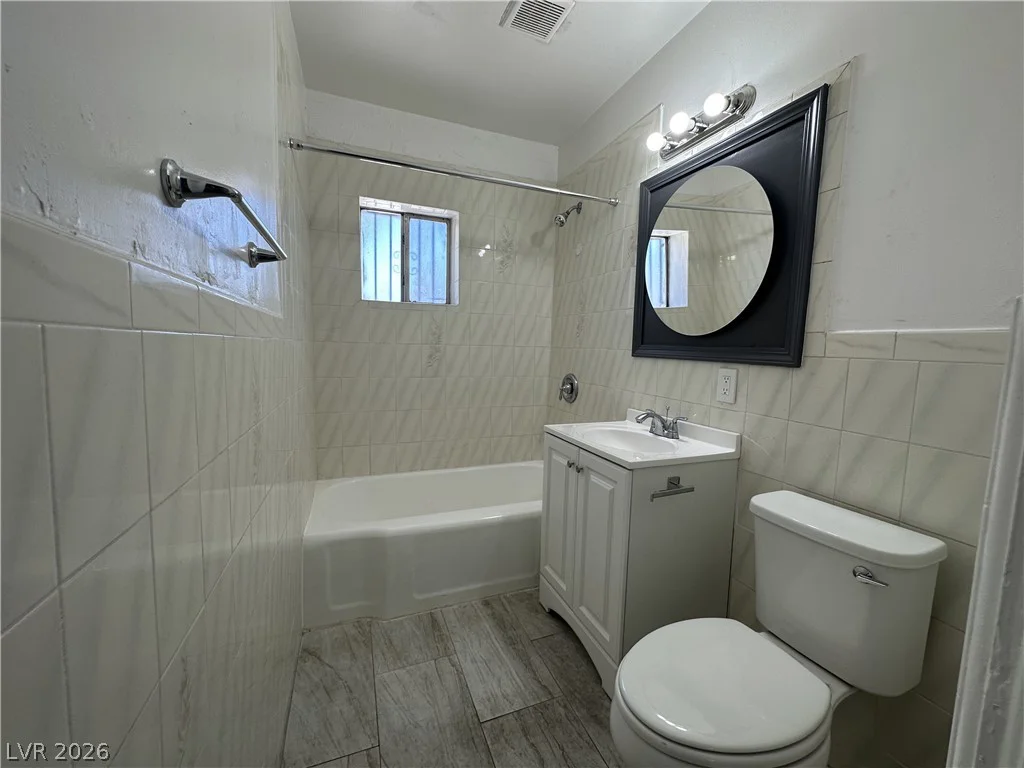 2125 Elm, Las Vegas, NV 89101