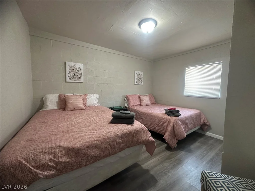 1312 Saint Louis, Las Vegas, NV 89104