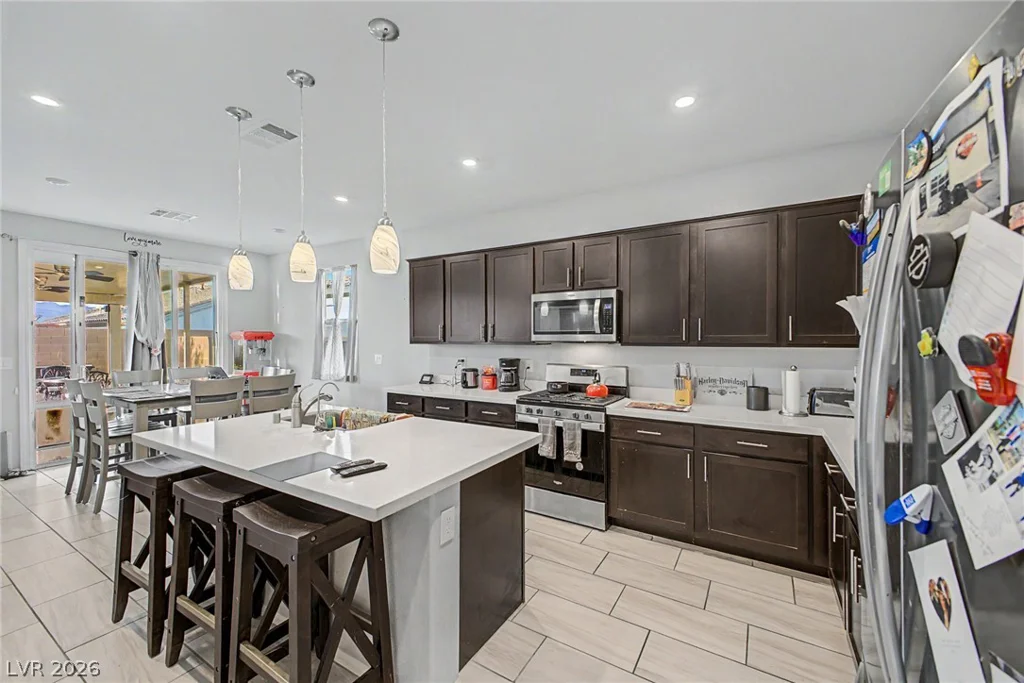 512 Shimmering Sands, North Las Vegas, NV 89031