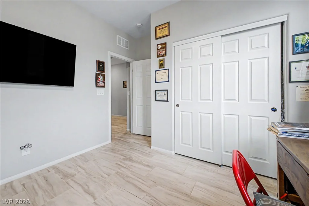 512 Shimmering Sands, North Las Vegas, NV 89031