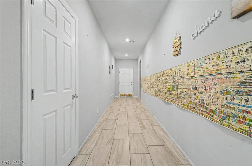 512 Shimmering Sands, North Las Vegas, NV 89031