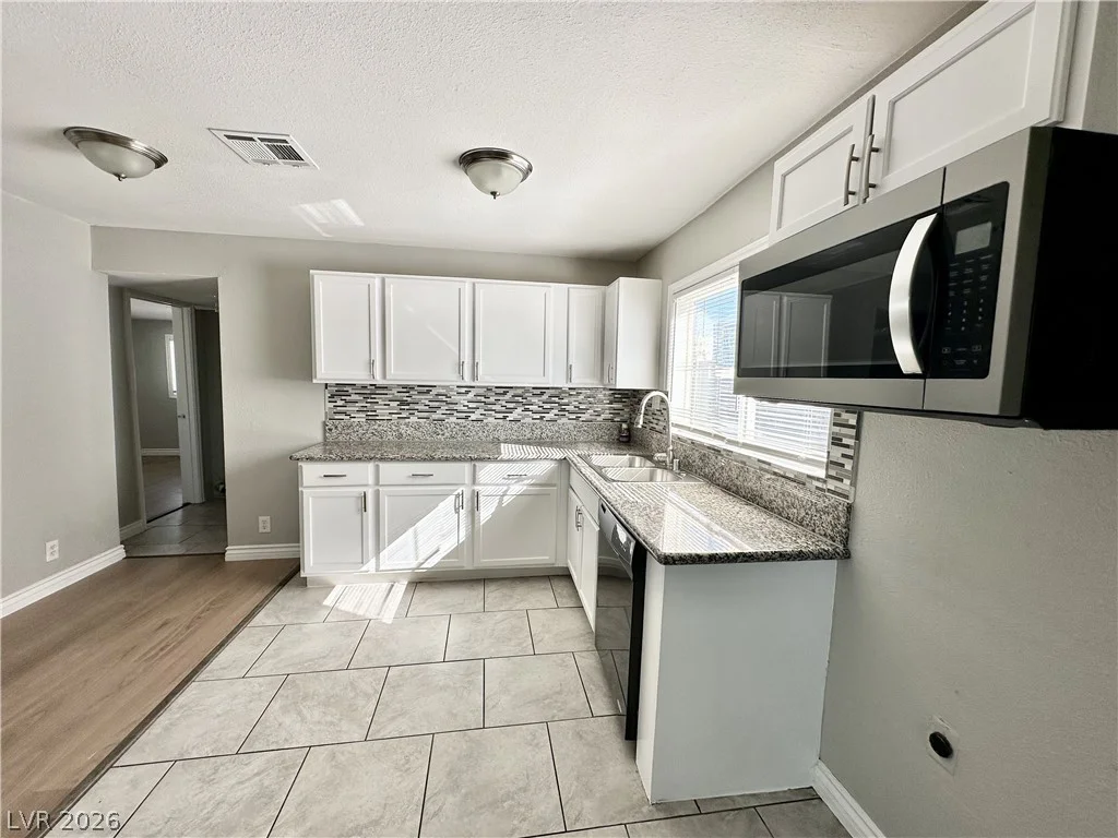 2404 Saint George, North Las Vegas, NV 89030