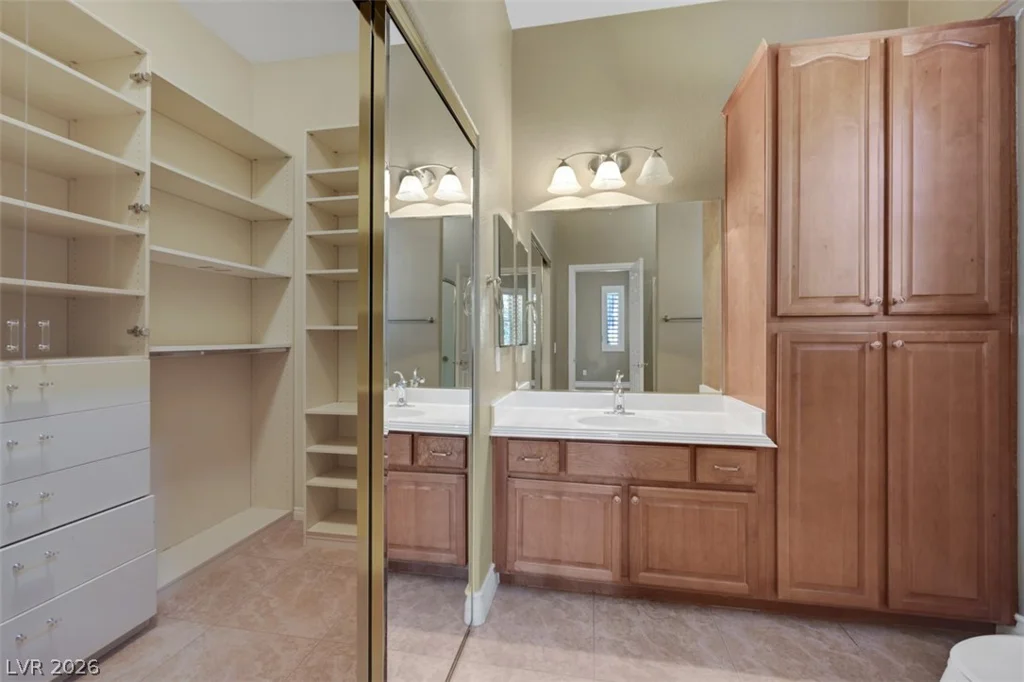 2029 Poetry Avenue, Henderson, NV 89052