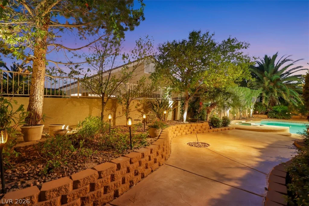 2029 Poetry Avenue, Henderson, NV 89052