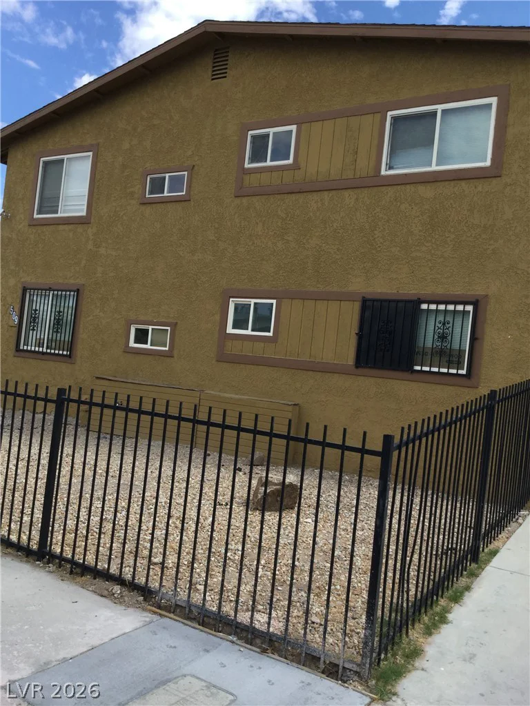 509 McKellar, Las Vegas, NV 89119