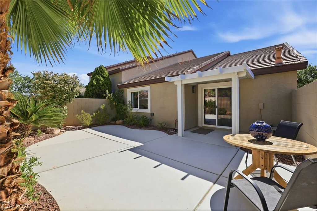 909 Majestic Oak, Las Vegas, NV 89145