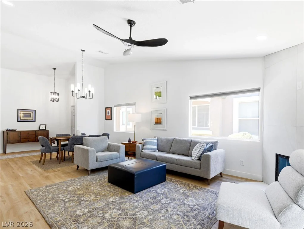 909 Majestic Oak, Las Vegas, NV 89145