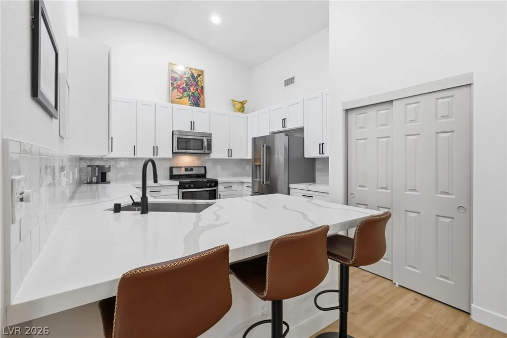 909 Majestic Oak, Las Vegas, NV 89145