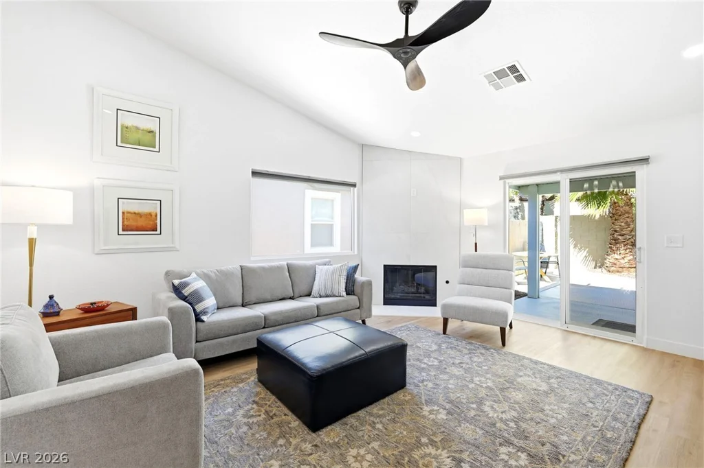 909 Majestic Oak, Las Vegas, NV 89145