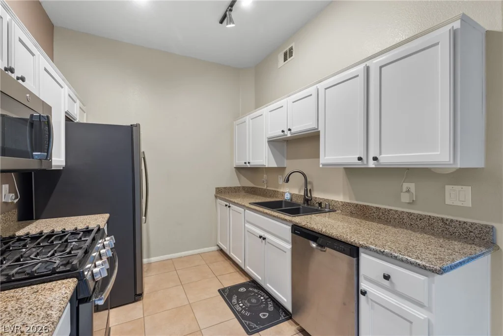 8805 Jeffreys, Las Vegas, NV 89123