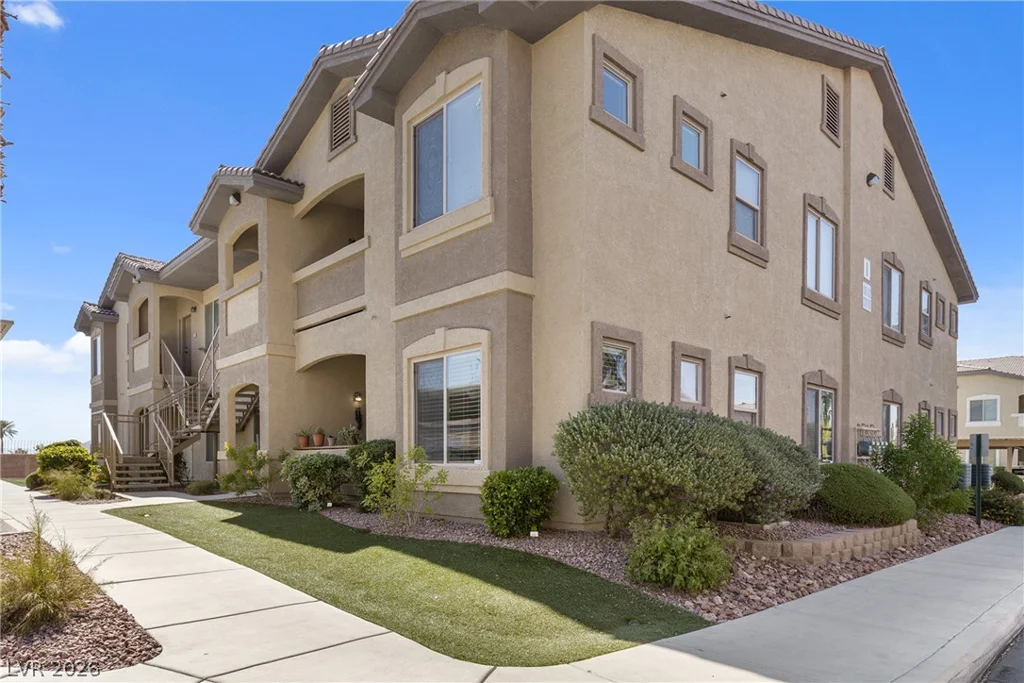 8805 Jeffreys, Las Vegas, NV 89123