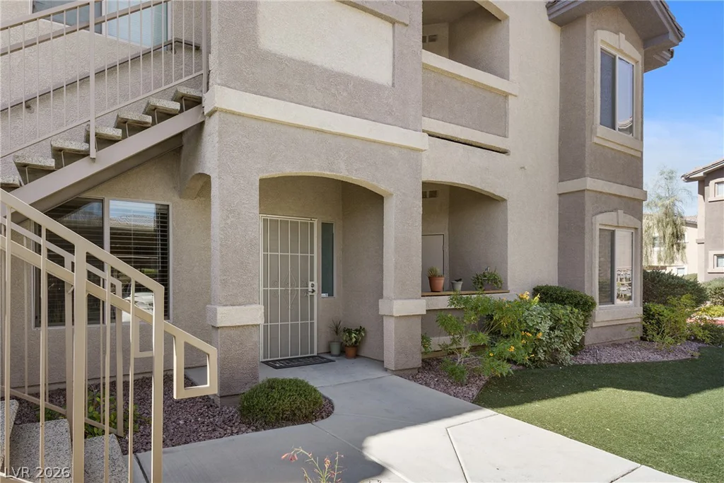 8805 Jeffreys, Las Vegas, NV 89123