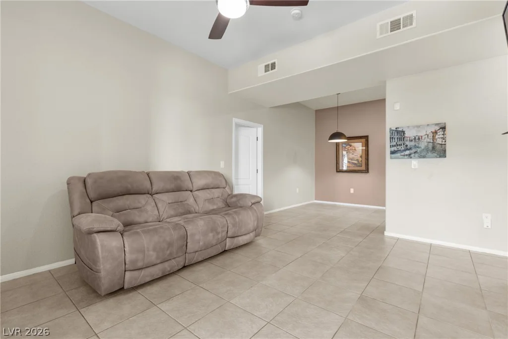 8805 Jeffreys, Las Vegas, NV 89123