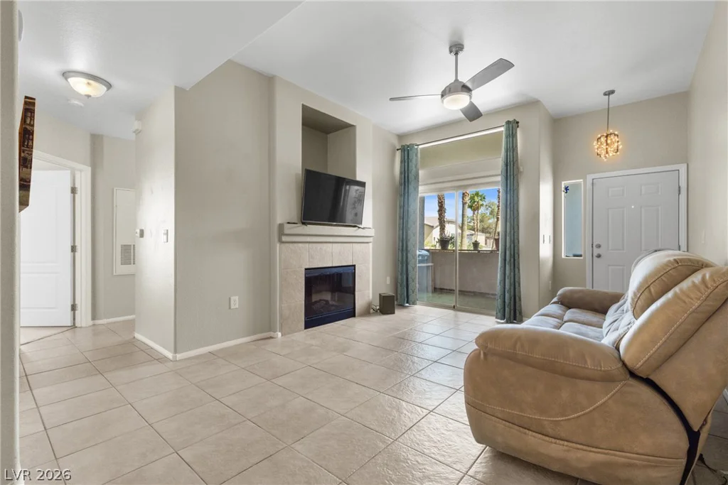 8805 Jeffreys, Las Vegas, NV 89123