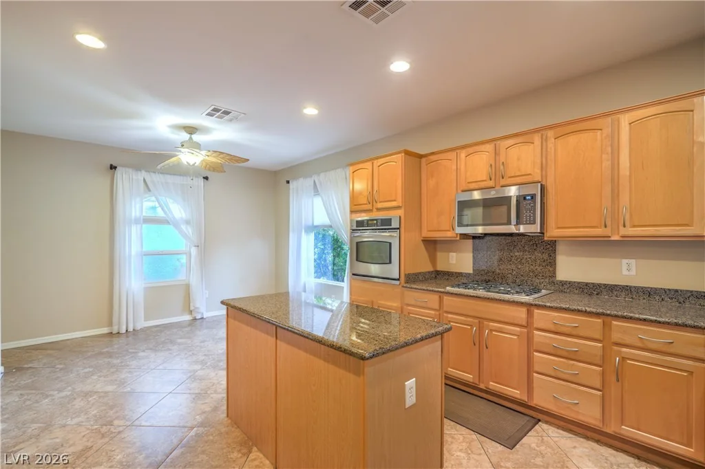 2148 Shadow Canyon, Henderson, NV 89044
