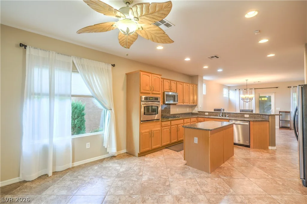 2148 Shadow Canyon, Henderson, NV 89044