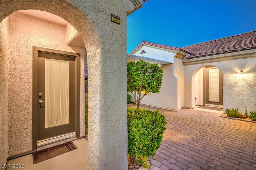 2148 Shadow Canyon, Henderson, NV 89044