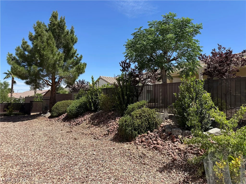 2148 Shadow Canyon, Henderson, NV 89044