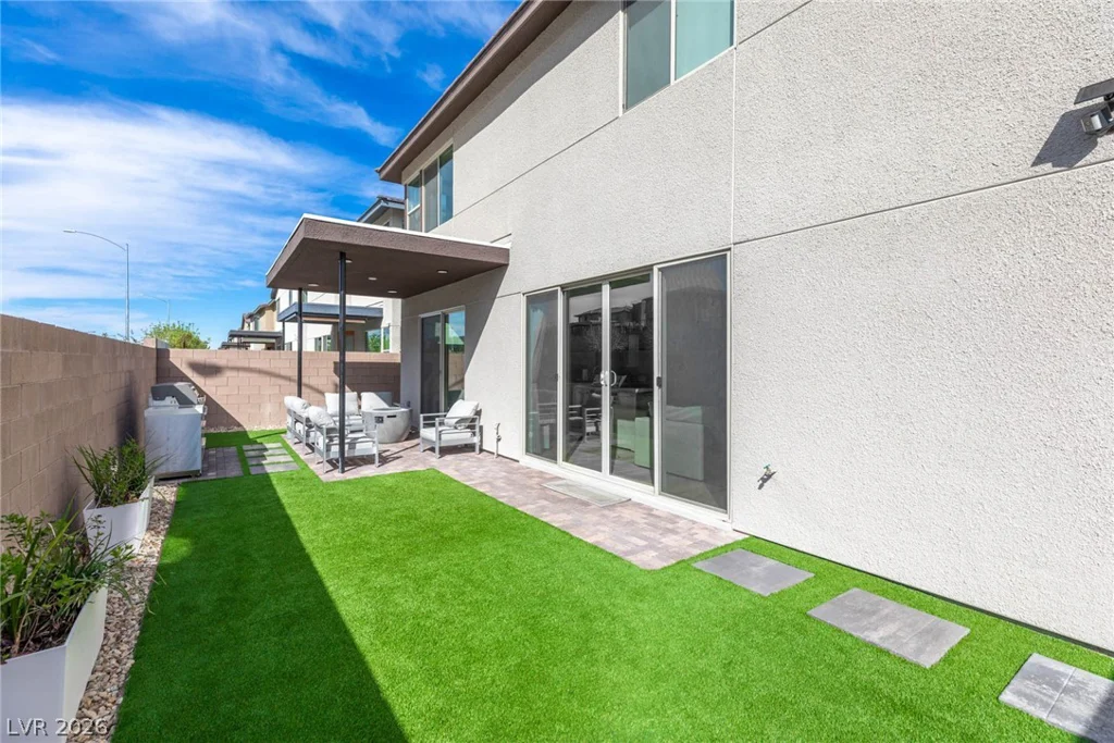 6381 Redstone Hills, Las Vegas, NV 89148