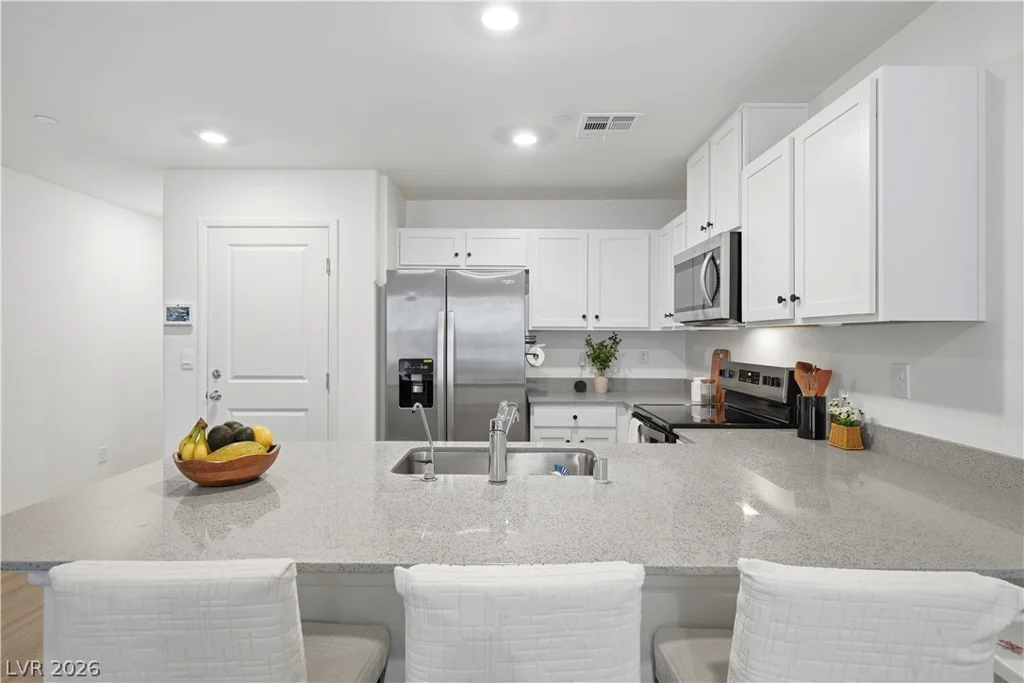 4597 Honey Hills, Las Vegas, NV 89141