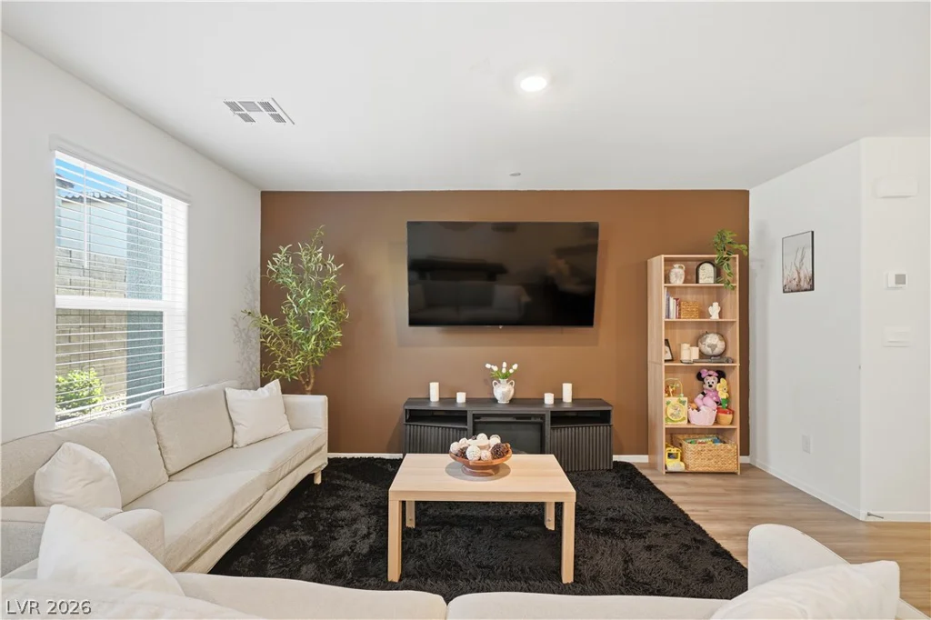 4597 Honey Hills, Las Vegas, NV 89141