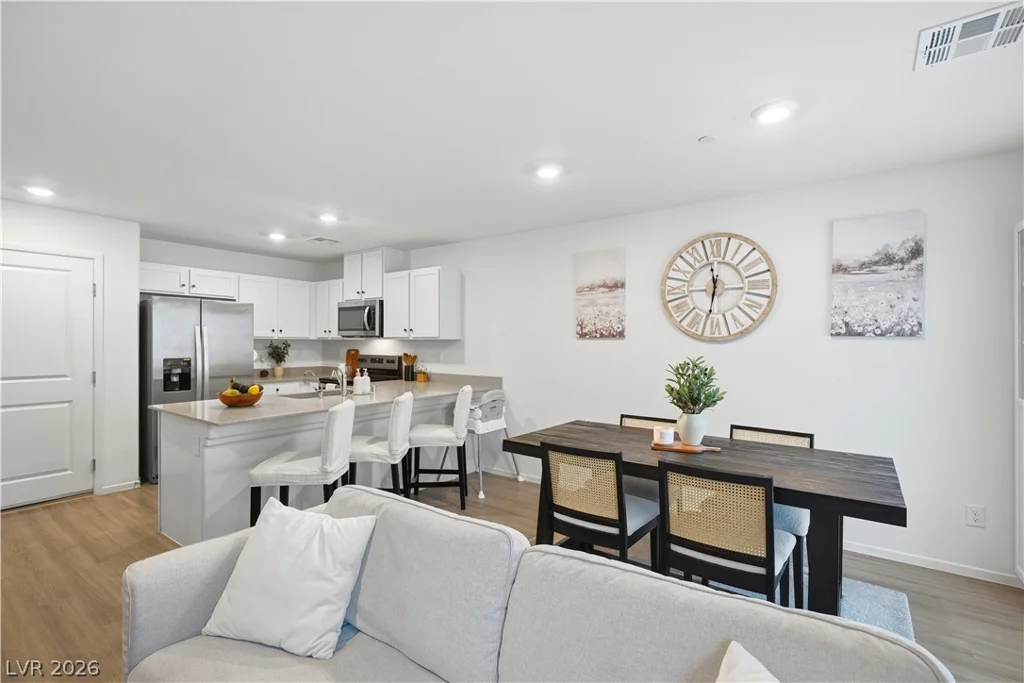 4597 Honey Hills, Las Vegas, NV 89141
