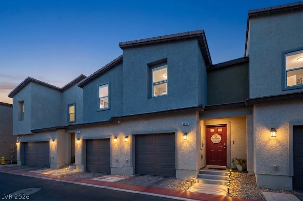 4597 Honey Hills, Las Vegas, NV 89141