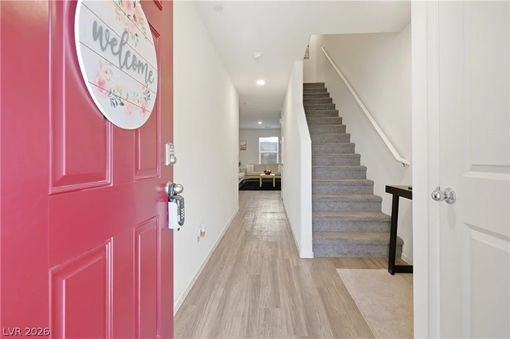 4597 Honey Hills, Las Vegas, NV 89141