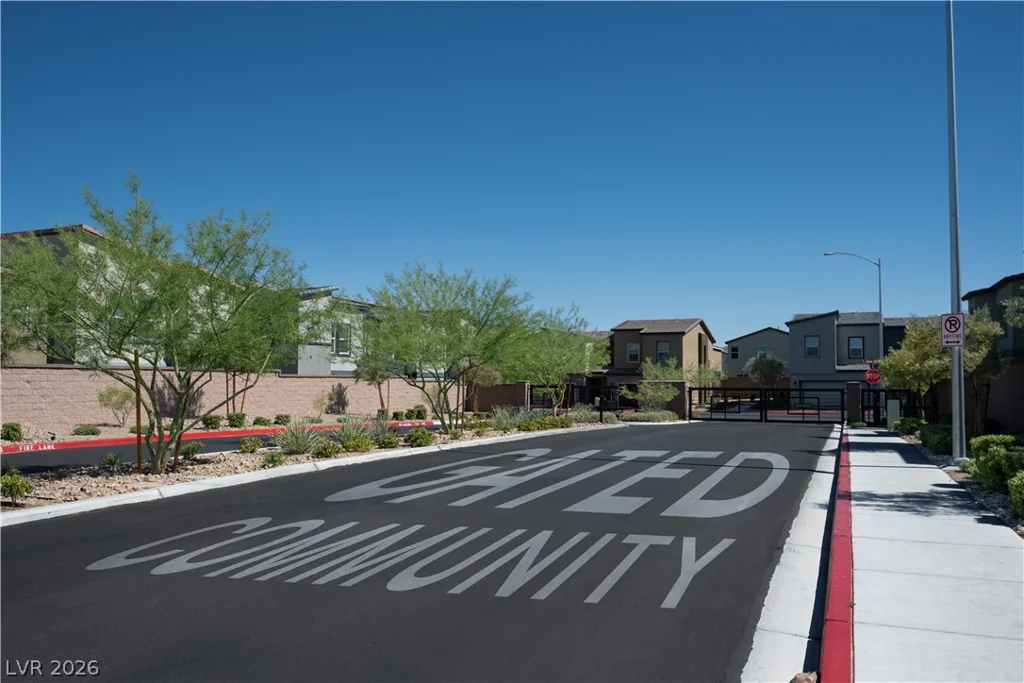 4597 Honey Hills, Las Vegas, NV 89141