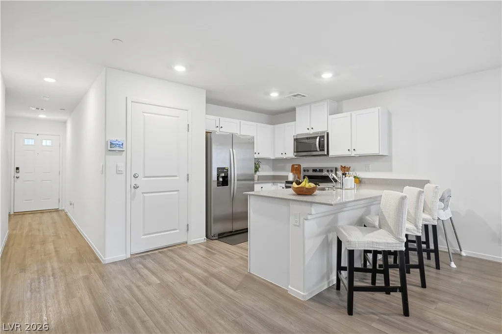 4597 Honey Hills, Las Vegas, NV 89141