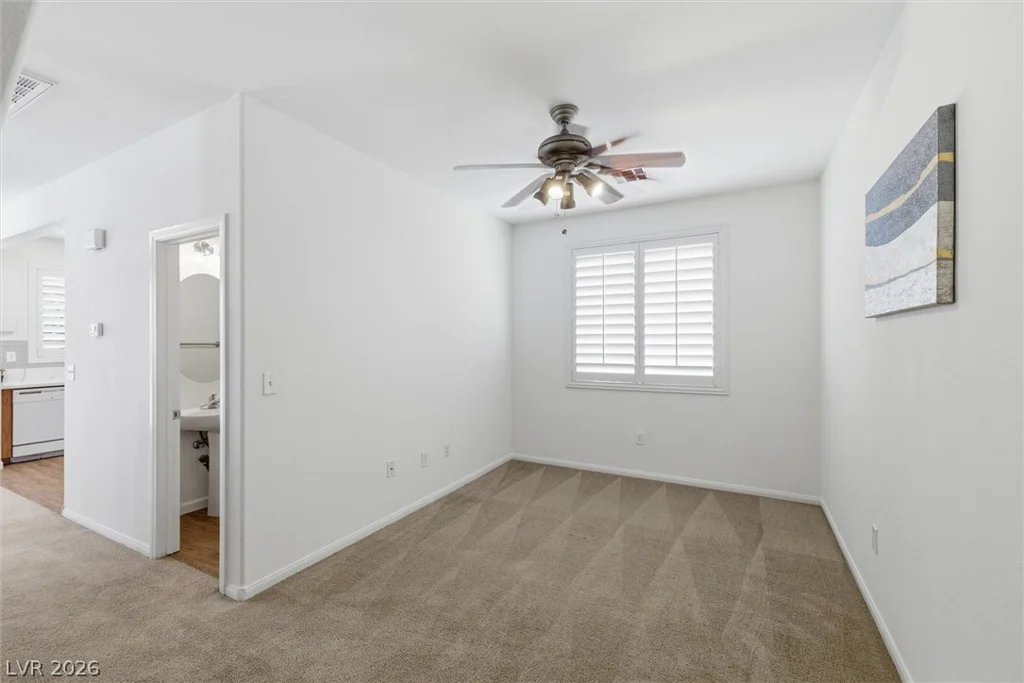 6042 Hidden Summit, North Las Vegas, NV 89031