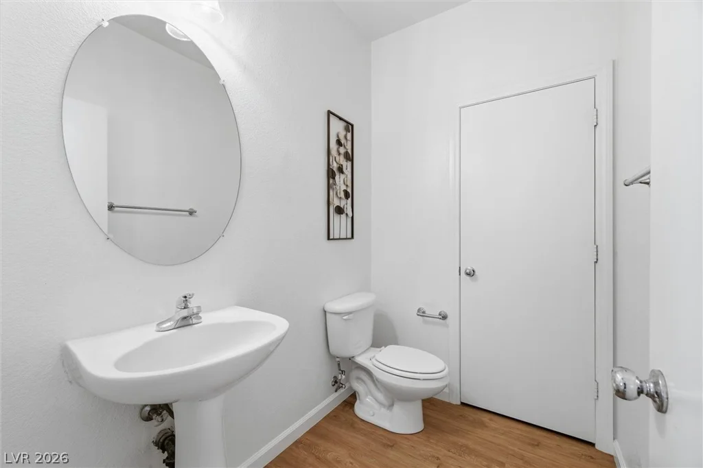 6042 Hidden Summit, North Las Vegas, NV 89031