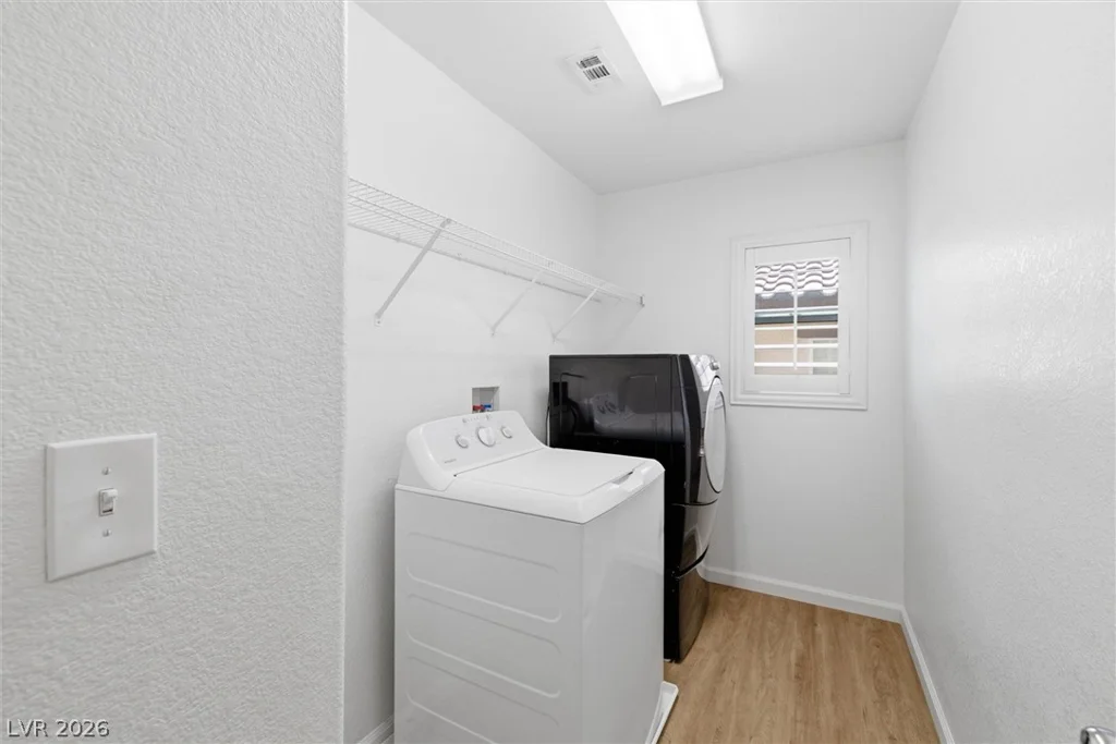 6042 Hidden Summit, North Las Vegas, NV 89031