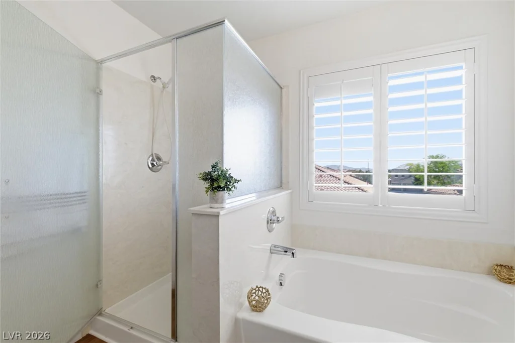 6042 Hidden Summit, North Las Vegas, NV 89031