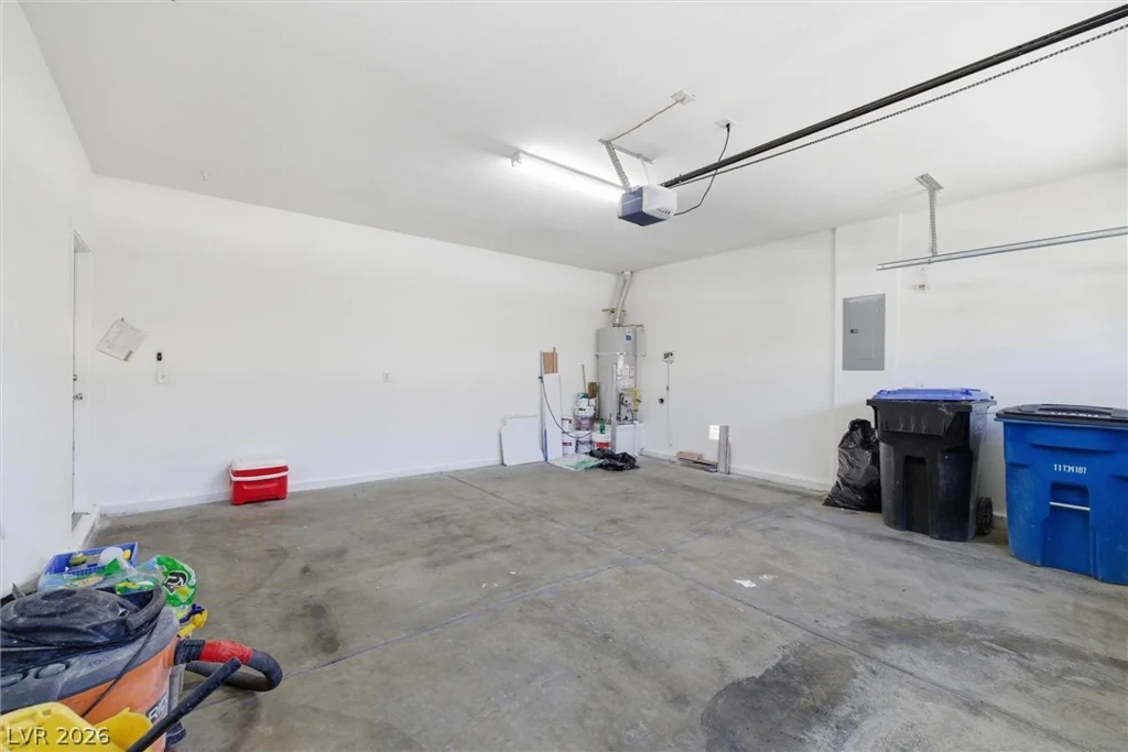 6042 Hidden Summit, North Las Vegas, NV 89031