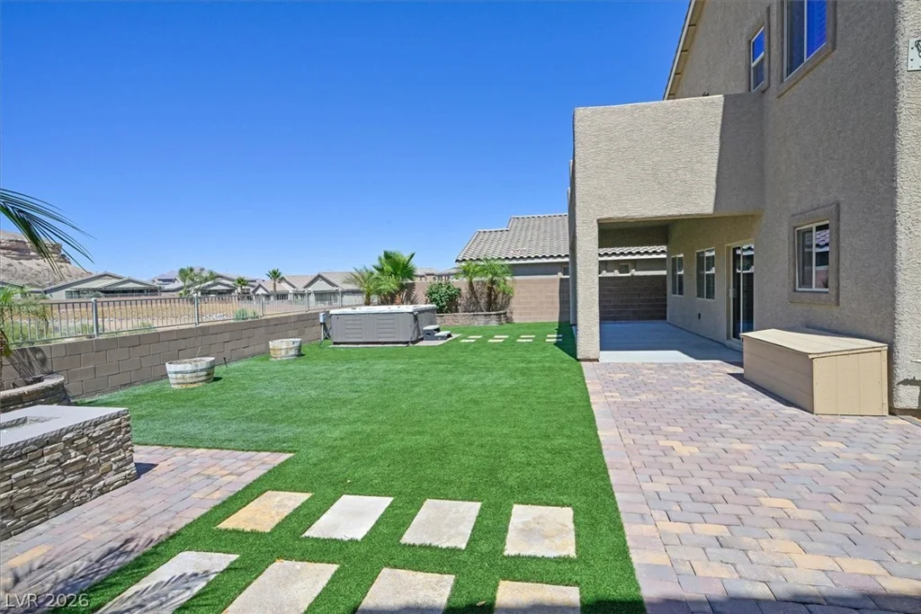 1702 Sonoran Bluff, Henderson, NV 89014