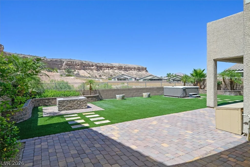 1702 Sonoran Bluff, Henderson, NV 89014
