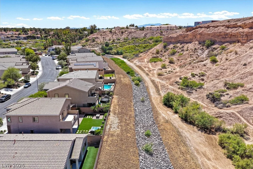 1702 Sonoran Bluff, Henderson, NV 89014