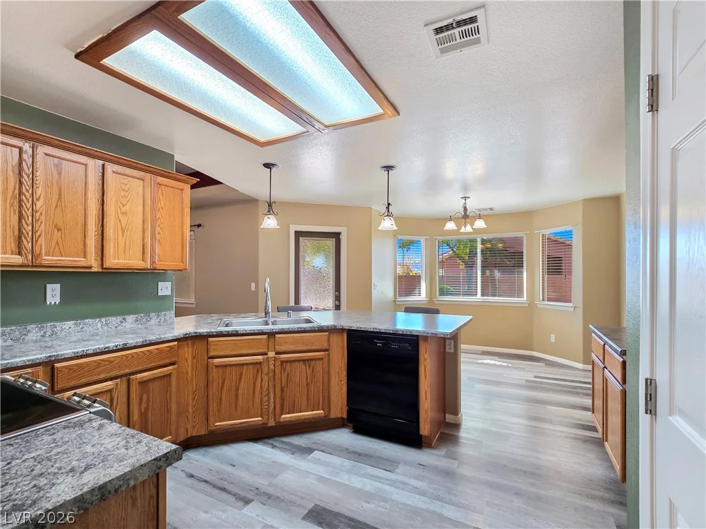 190 Mondale, Pahrump, NV 89048