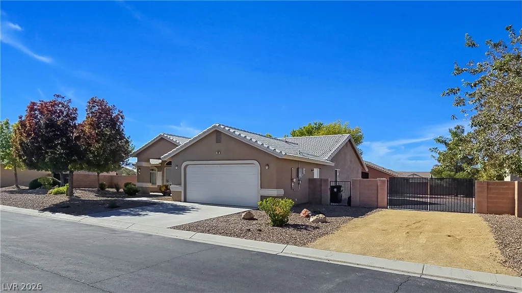 190 Mondale, Pahrump, NV 89048