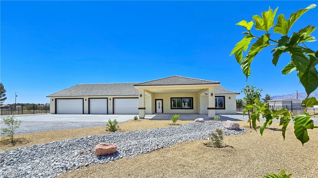 1351 Huckleberry, Pahrump, NV 89048