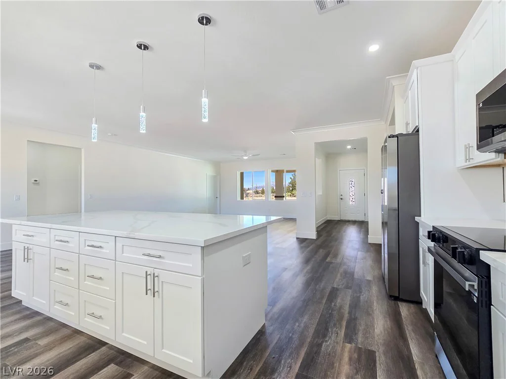 1351 Huckleberry, Pahrump, NV 89048