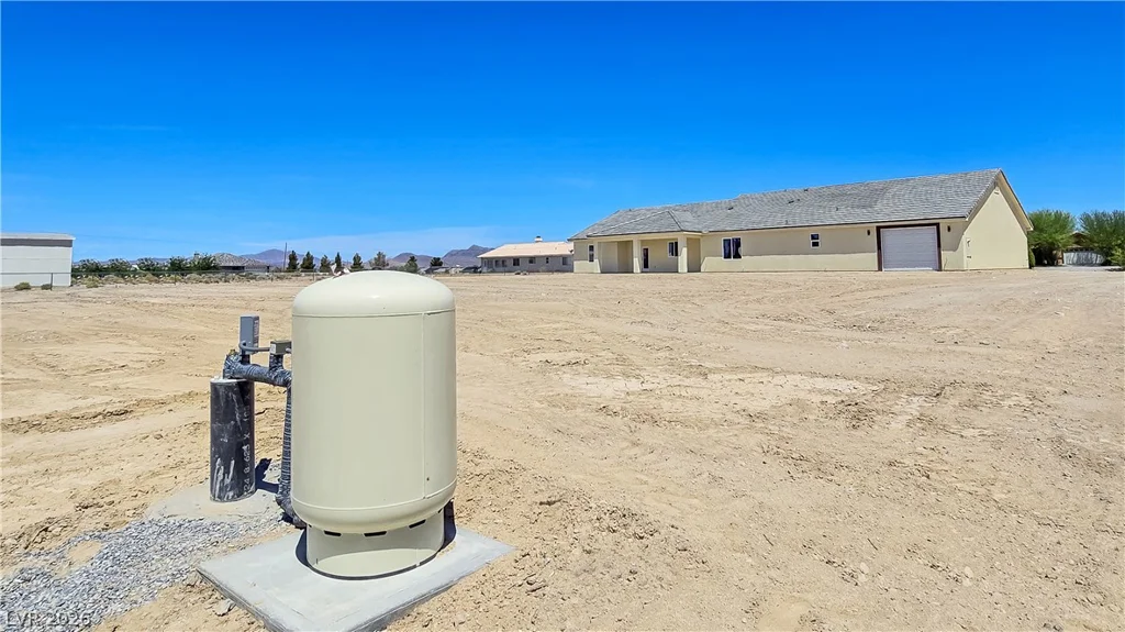 1351 Huckleberry, Pahrump, NV 89048